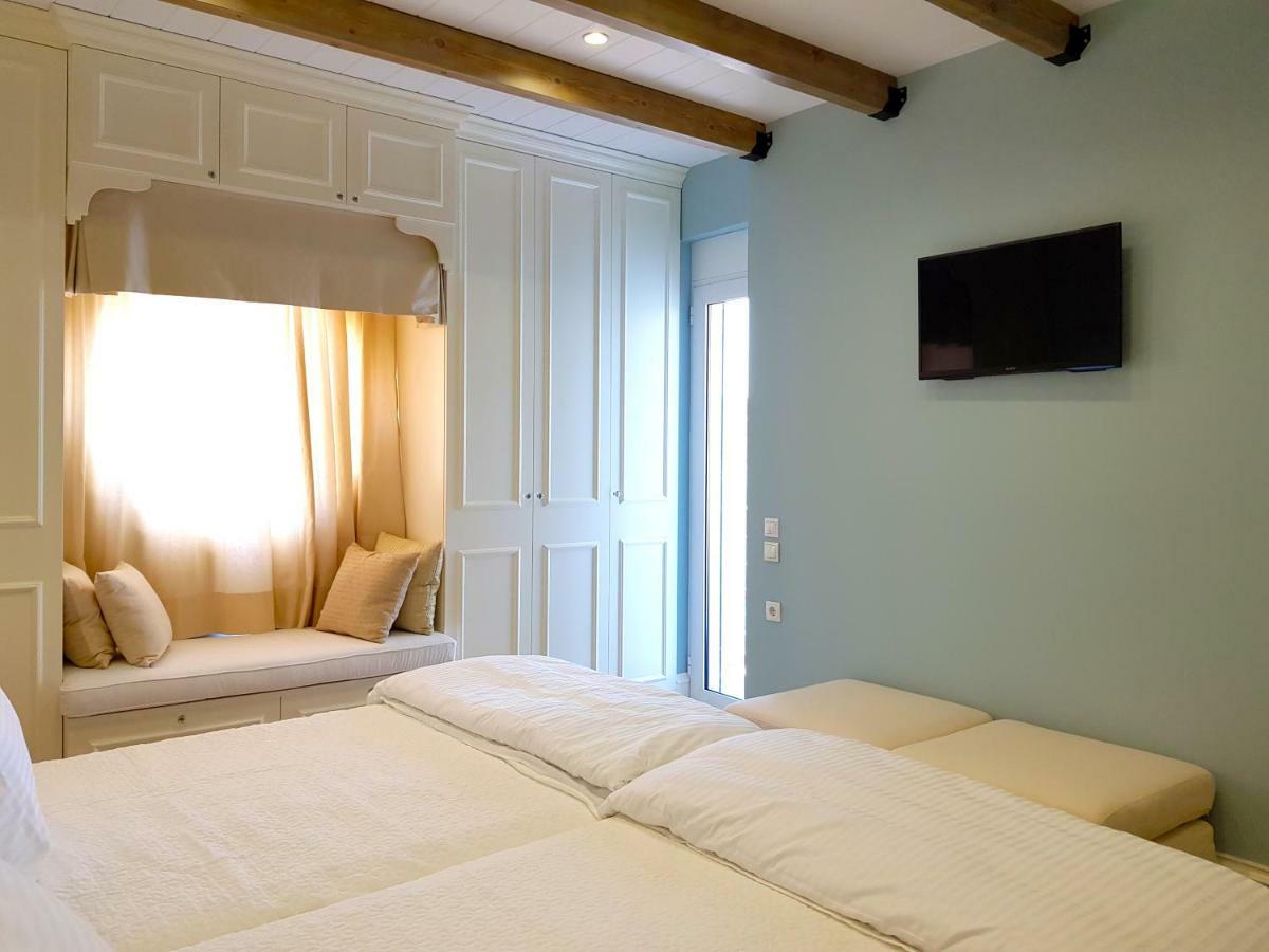 Limani Luxury Apartments Beachfront Sarande Ngoại thất bức ảnh